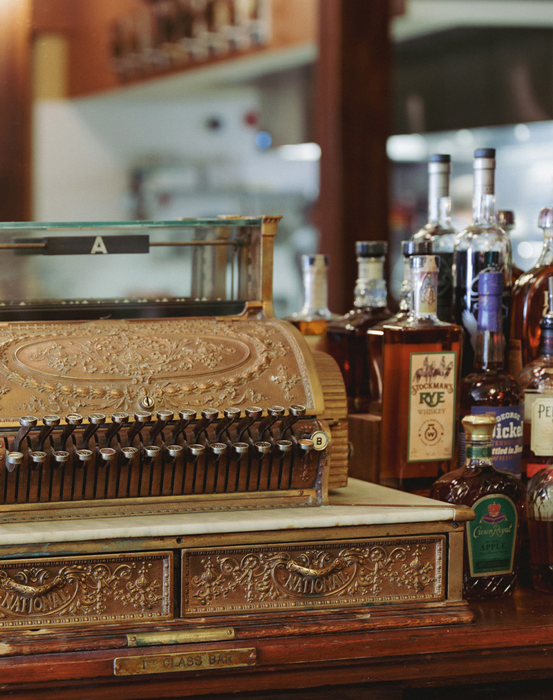 stockmans-bar-bozemanmt-16